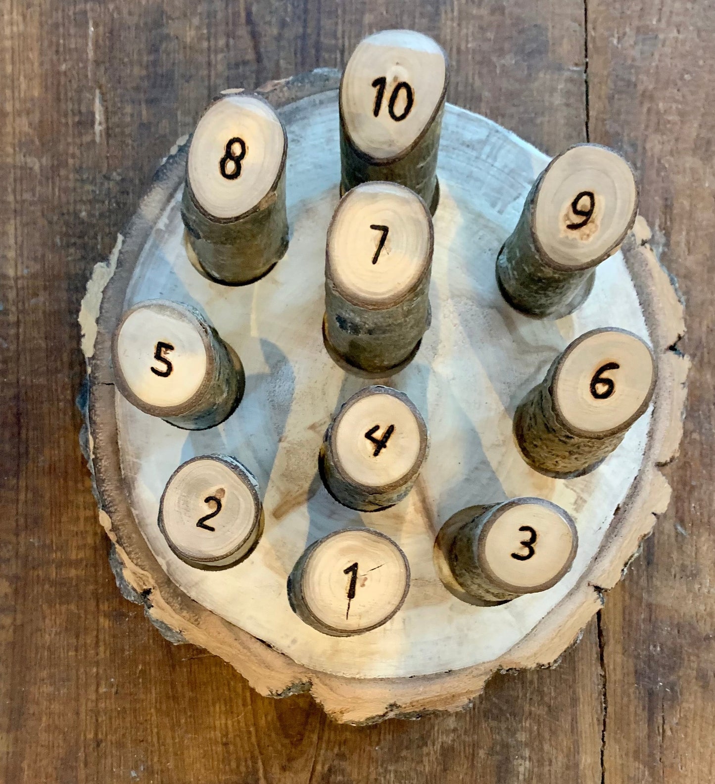 Number Pillars with Base